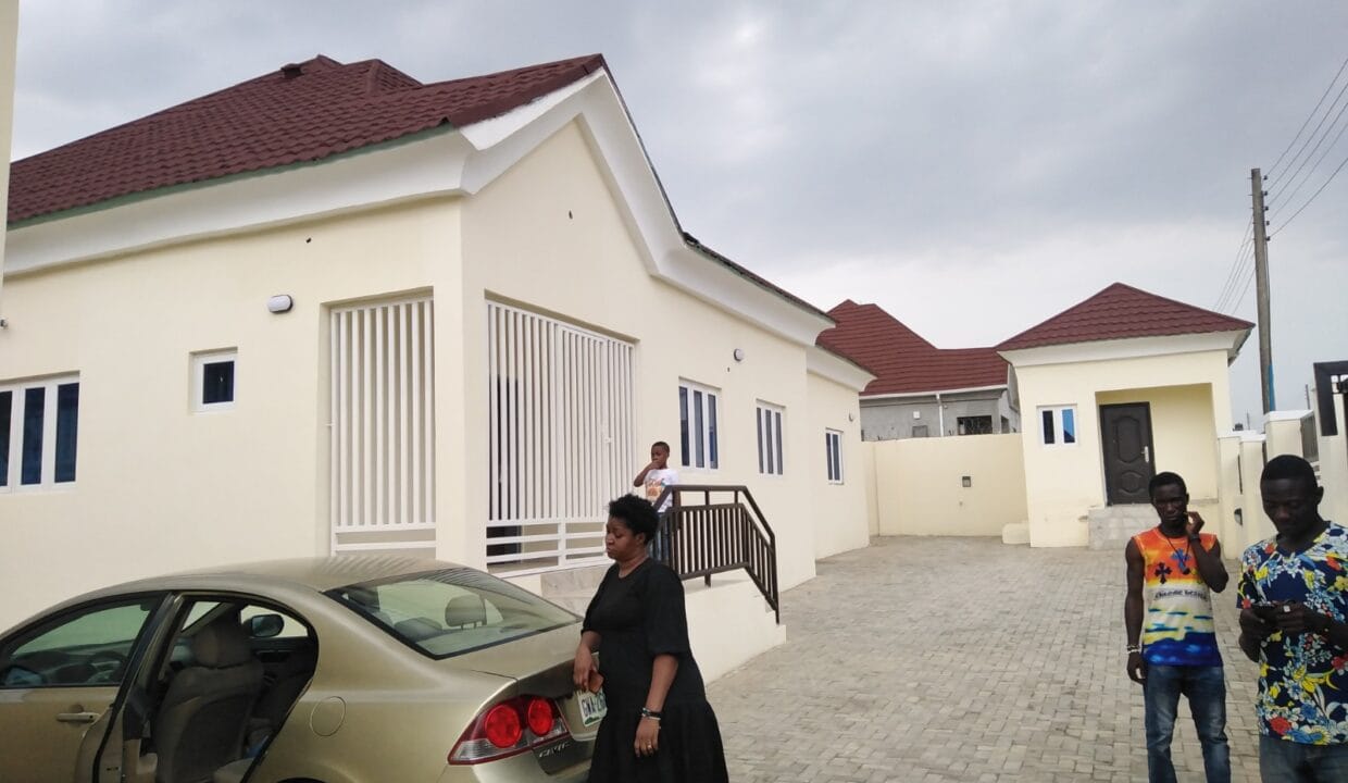 7760c736-9895-4ca1-89b1-6b7b19c30efc